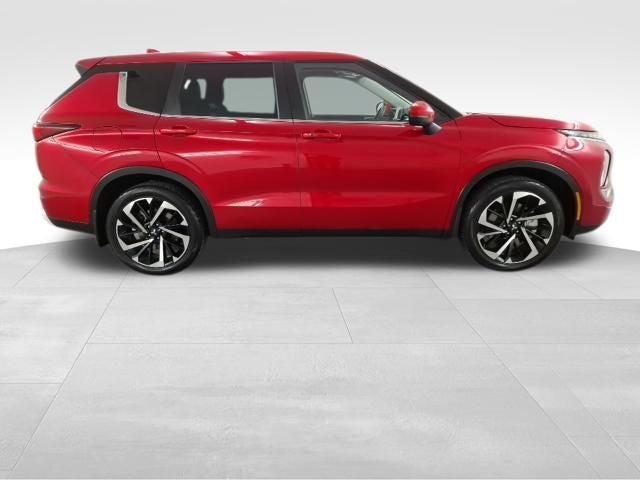 2023 Mitsubishi Outlander SE — photo 8