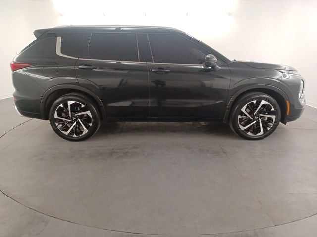 2023 Mitsubishi Outlander SEL — photo 8