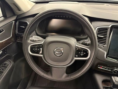 2019 Volvo XC90 T6 Momentum