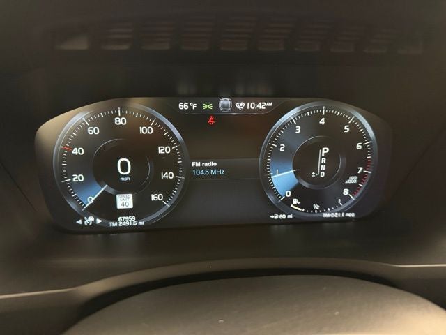 2019 Volvo XC90 T6 Momentum