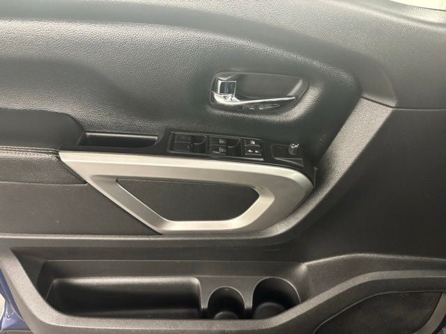 2017 Nissan Titan PRO-4X