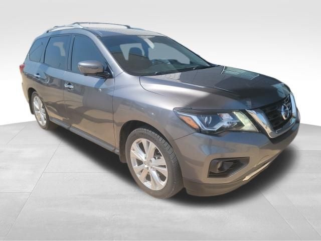 2018 Nissan Pathfinder SL