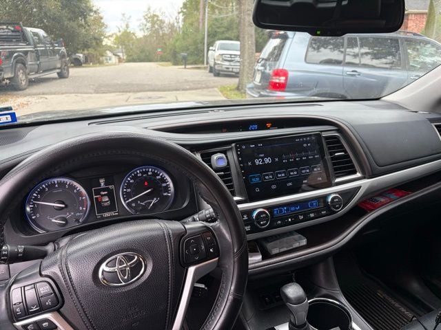 2015 Toyota Highlander XLE V6