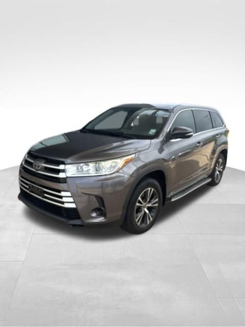 2018 Toyota Highlander LE