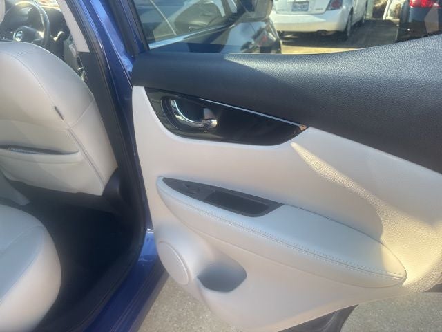 2021 Nissan Rogue Sport SL