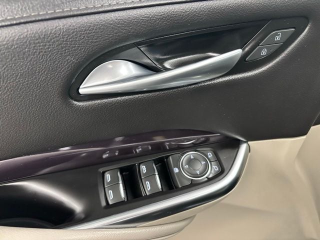 2023 Cadillac XT4 FWD Luxury