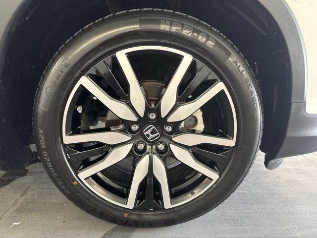 2022 Honda Pilot Touring 7-Passenger