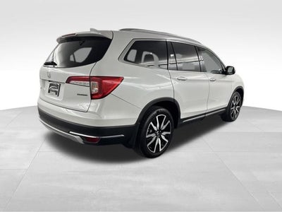 2022 Honda Pilot Touring 7-Passenger