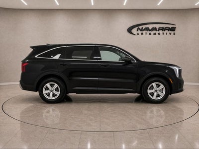2024 Kia Sorento LX