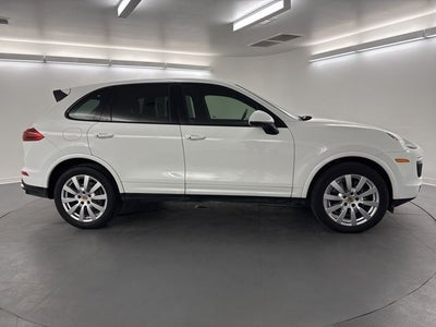 2018 Porsche Cayenne Platinum Edition
