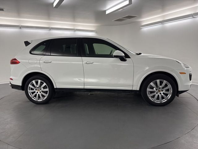2018 Porsche Cayenne Platinum Edition