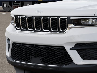 2027 Jeep Grand Cherokee GRAND CHEROKEE LAREDO 4X2